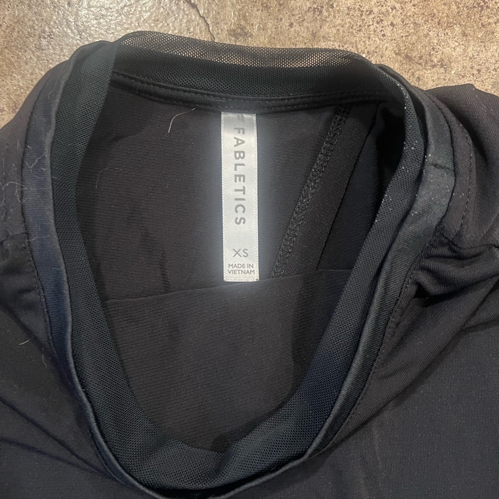 Fabletics Split Back Tee (2) - image 3